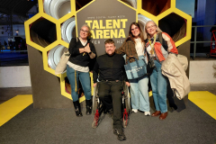 0d8a0ec0-3fdd-419a-b9cc-d06bc94b5c14